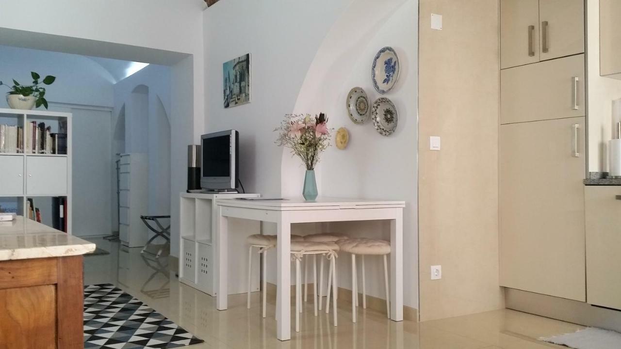 Ebora Home - Garage Free - Centro Historico Эвора Экстерьер фото
